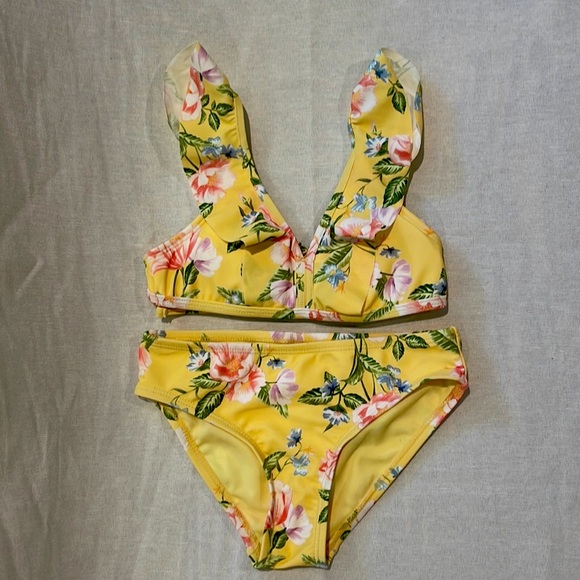 GB girls Other - Little Girls Size 7 Bathing Suit